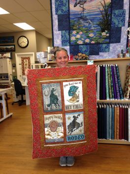 kathy-cholette-and-her-first-quilt-002