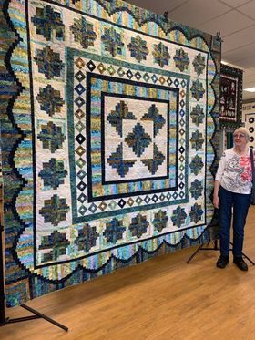 sandra-sugden-huge-quilt