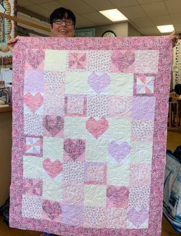 leanne-harrison-pink-baby-quilt