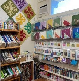 Maui quilt shop