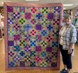 lily-gibson-moms-quilt-9-patch-scrappy