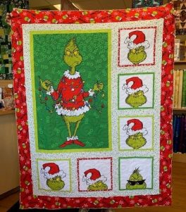 lindsay-wourms-grinch-quilt