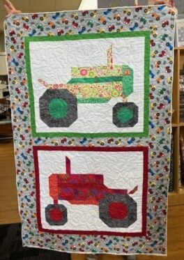 diana-hewins-tractor-quilt