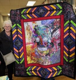 debbie-dobson-skull-panel-quilt