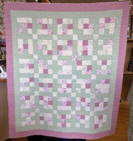 rose-grace-pink-green-9-patch
