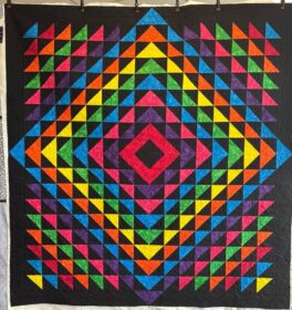 yvonne-bettker-large-half-square-triangle-quilt
